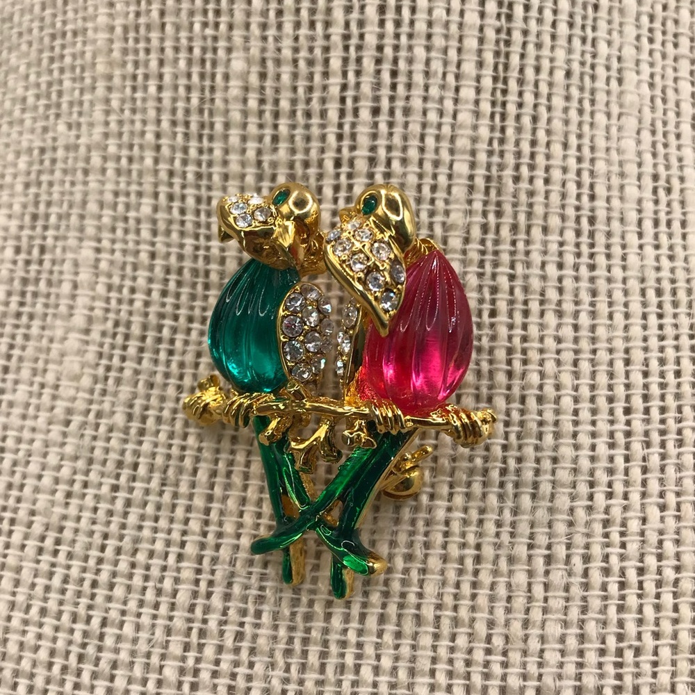 Elegant Gold- Tone and Multicolor Love Birds Brooch - Picture 3 of 7